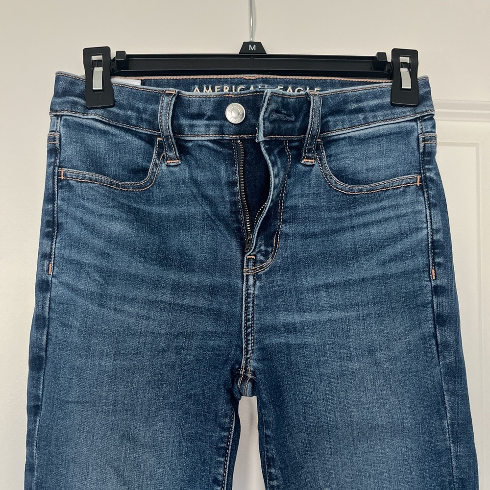 American Eagle Outfitters Women's High Rise Dark Blue Jeans